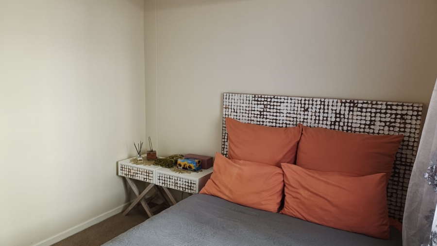 To Let 2 Bedroom Property for Rent in Beachfront Western Cape